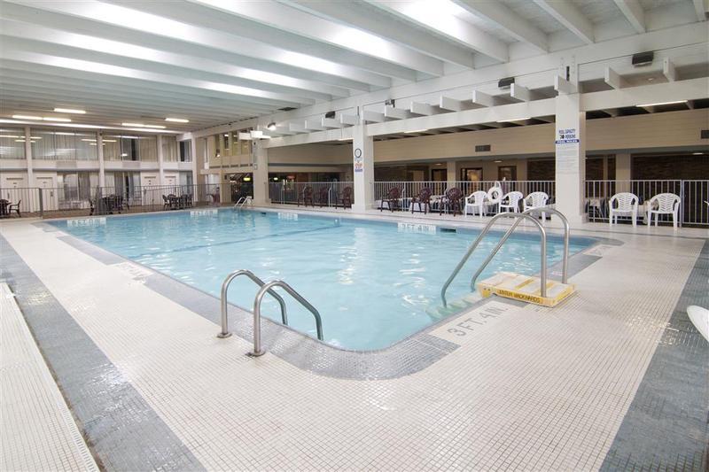 Norwood Inn & Suites Mankato North Mankato Экстерьер фото