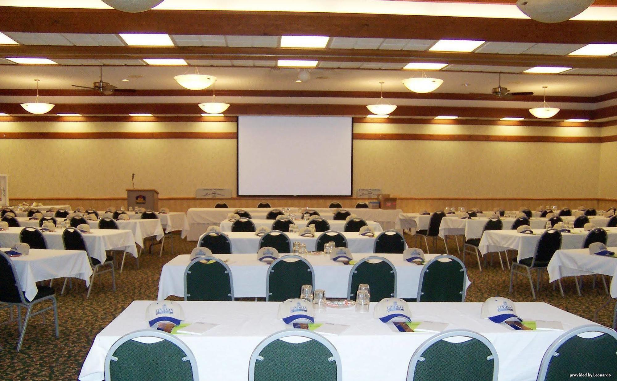 Norwood Inn & Suites Mankato North Mankato Экстерьер фото