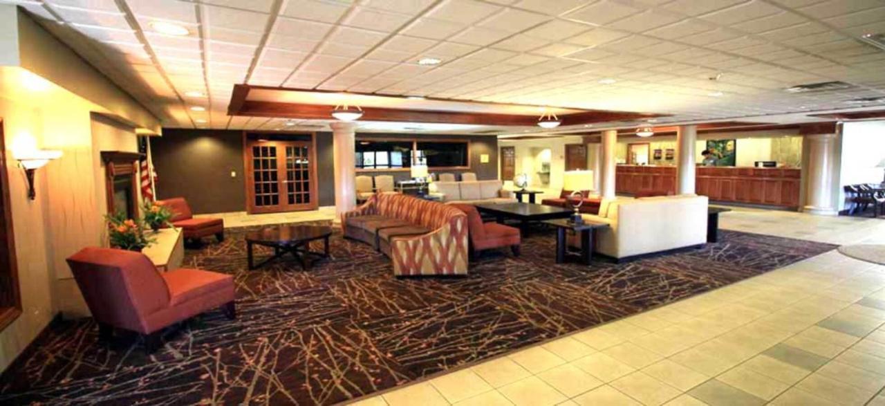 Norwood Inn & Suites Mankato North Mankato Экстерьер фото